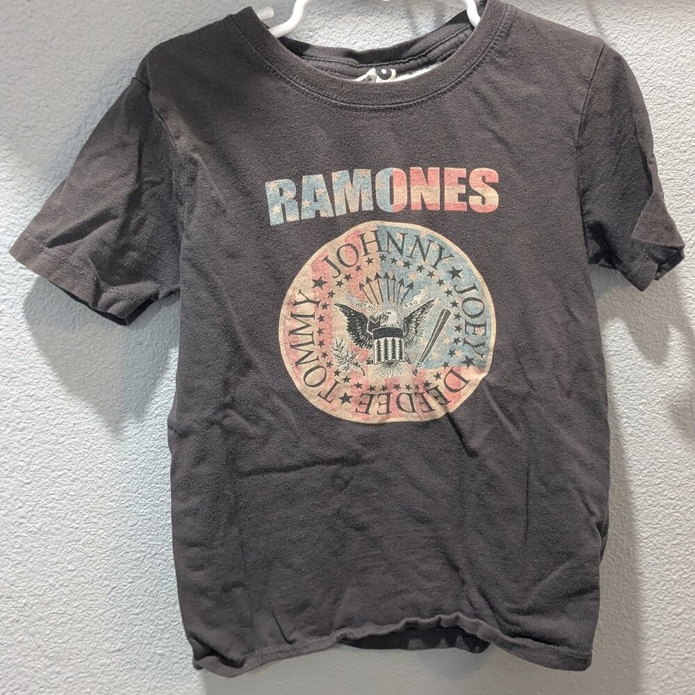 Ramones shirt